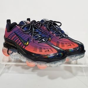 NWOB Nike Air Vapormax 360 Magic Ember Holographic